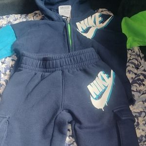 Nike set dark blue 3t